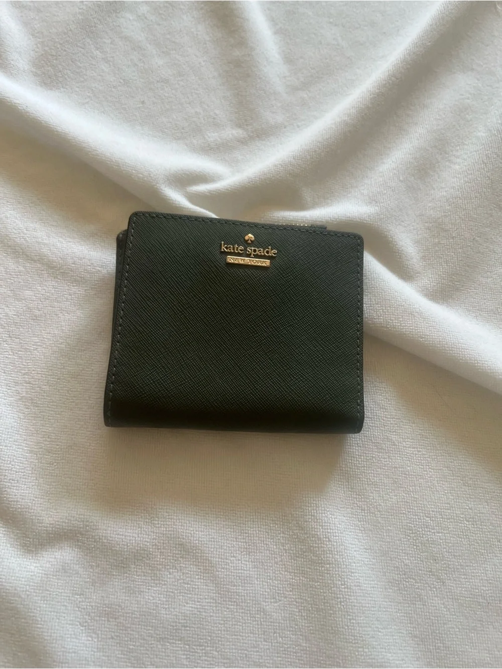 kate spade Olive Green Saffiano Leather Card & ID Holder with Gold Logo